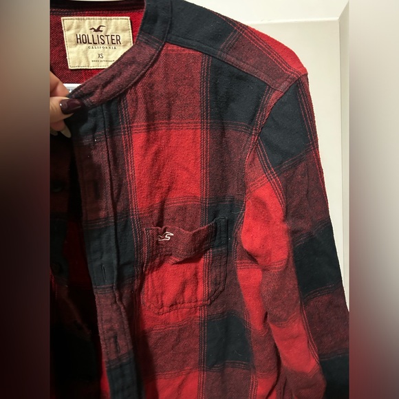 Plaid Flannel Button Up Hollister - Picture 2 of 5